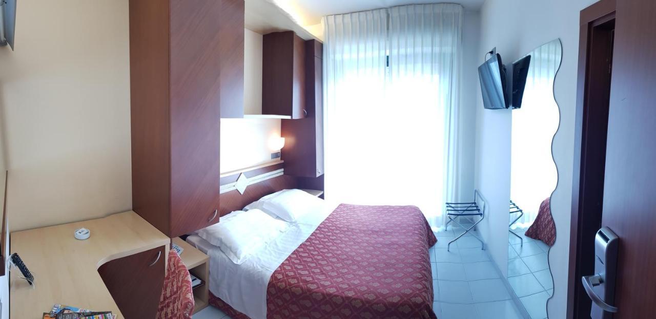 Hotel Europa Beach Village Giulianova Exterior foto