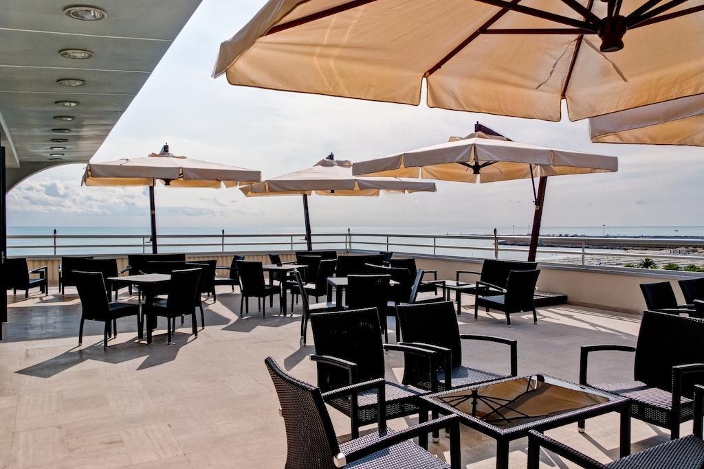Hotel Europa Beach Village Giulianova Exterior foto